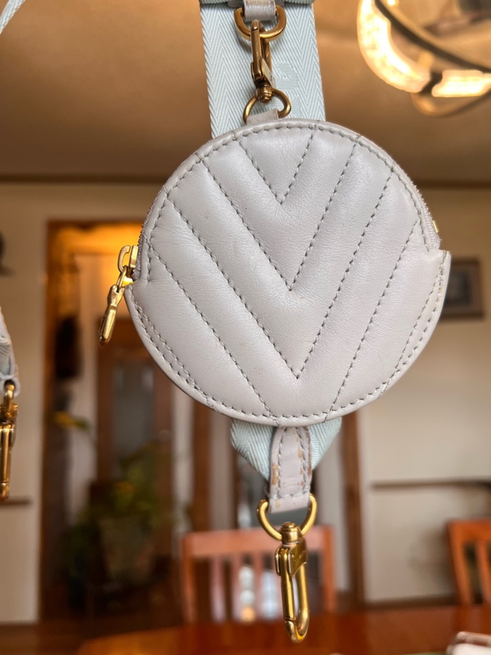 Louis Vuitton Jacquard strap with coin purse - Picture 4 of 17